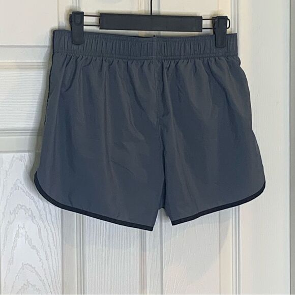 Victorias Secret VSX Sport The Player Black Run Shorts Size Small - Picture 4 of 9